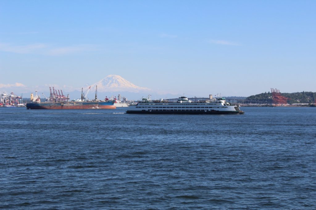 Seallte ferry and Mt Rainier